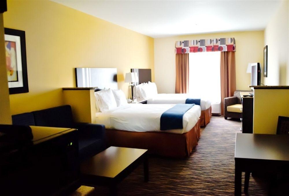 Holiday Inn Express & Suites Denver North - Thornton By Ihg Zewnętrze zdjęcie