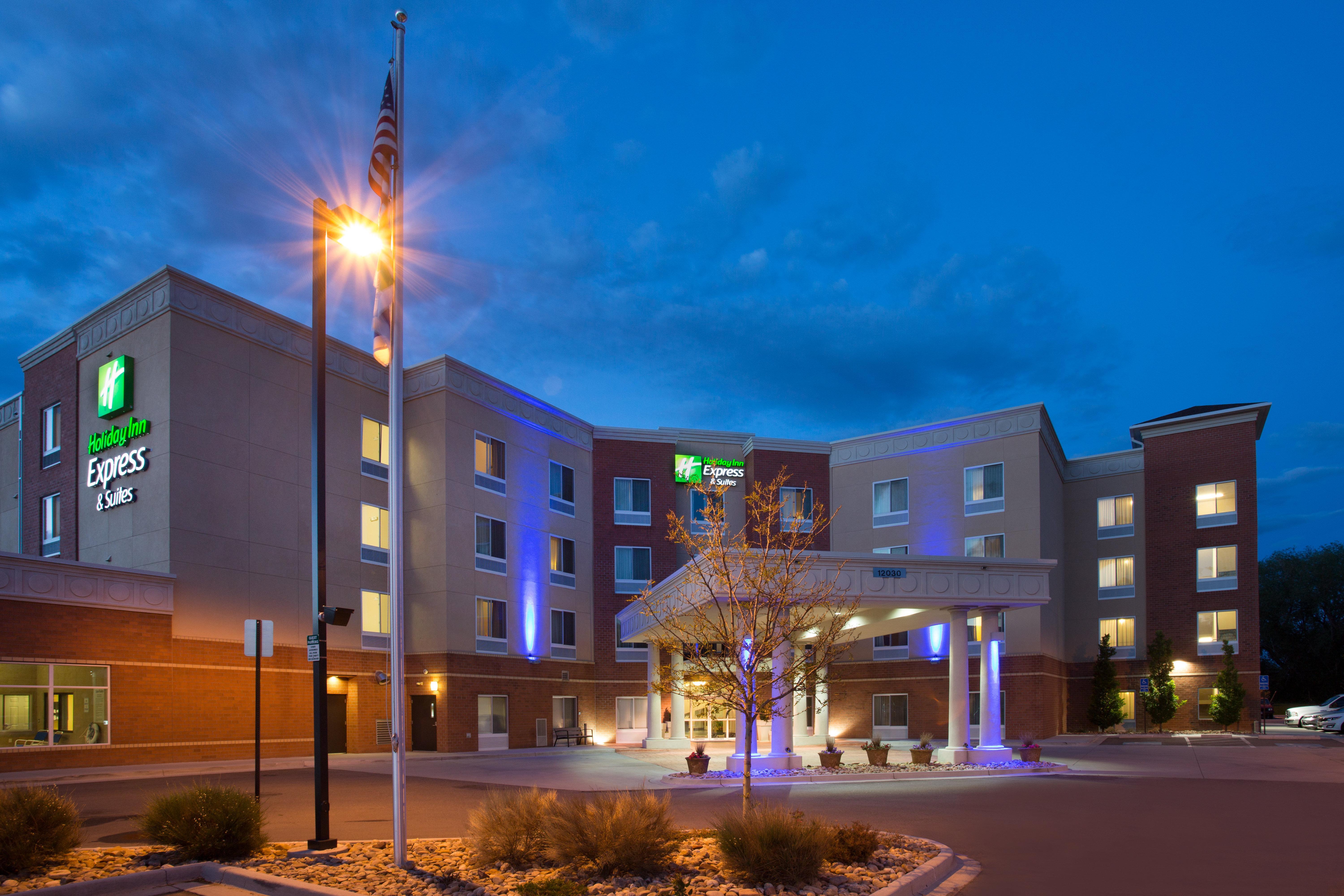 Holiday Inn Express & Suites Denver North - Thornton By Ihg Zewnętrze zdjęcie