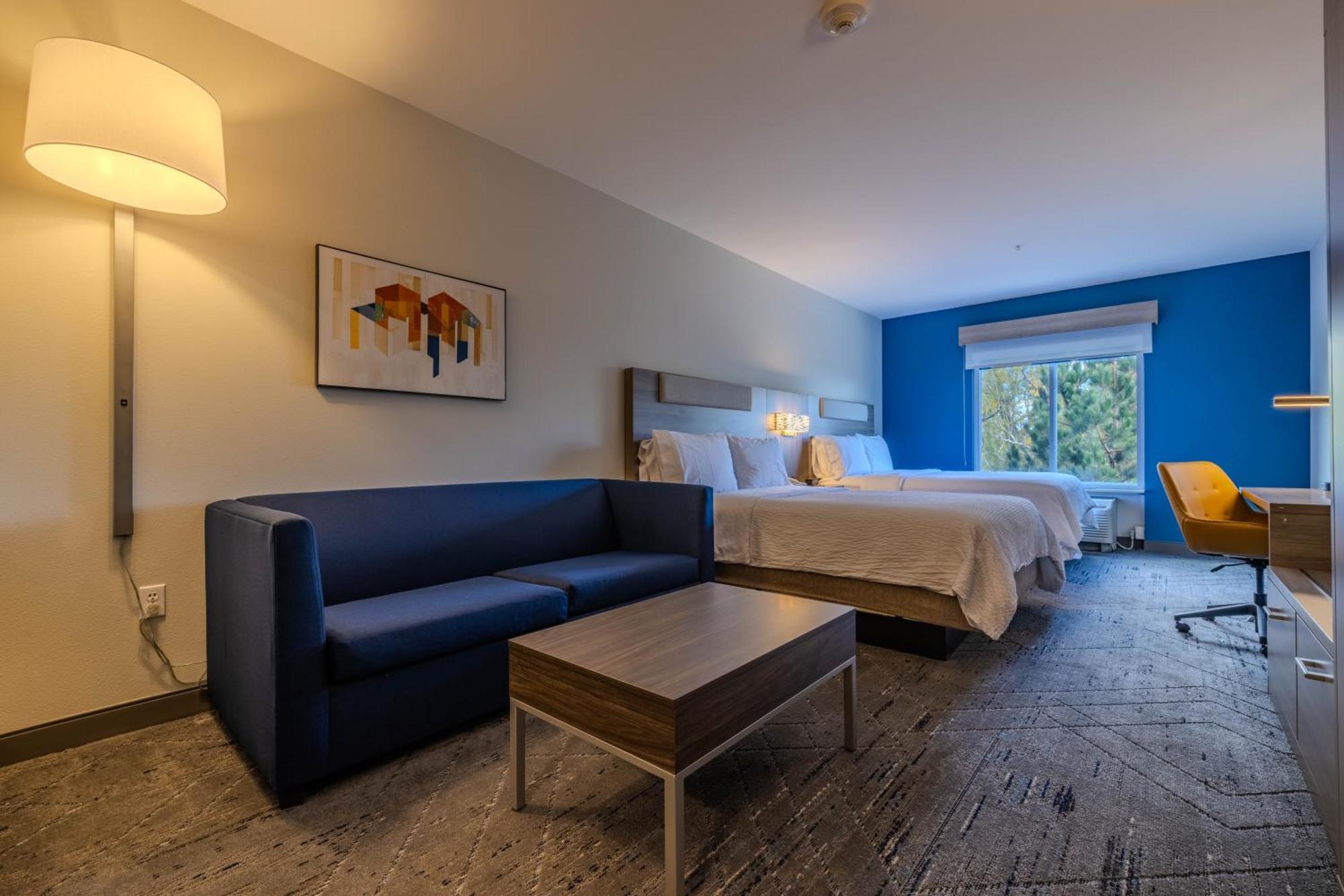 Holiday Inn Express & Suites Denver North - Thornton By Ihg Zewnętrze zdjęcie